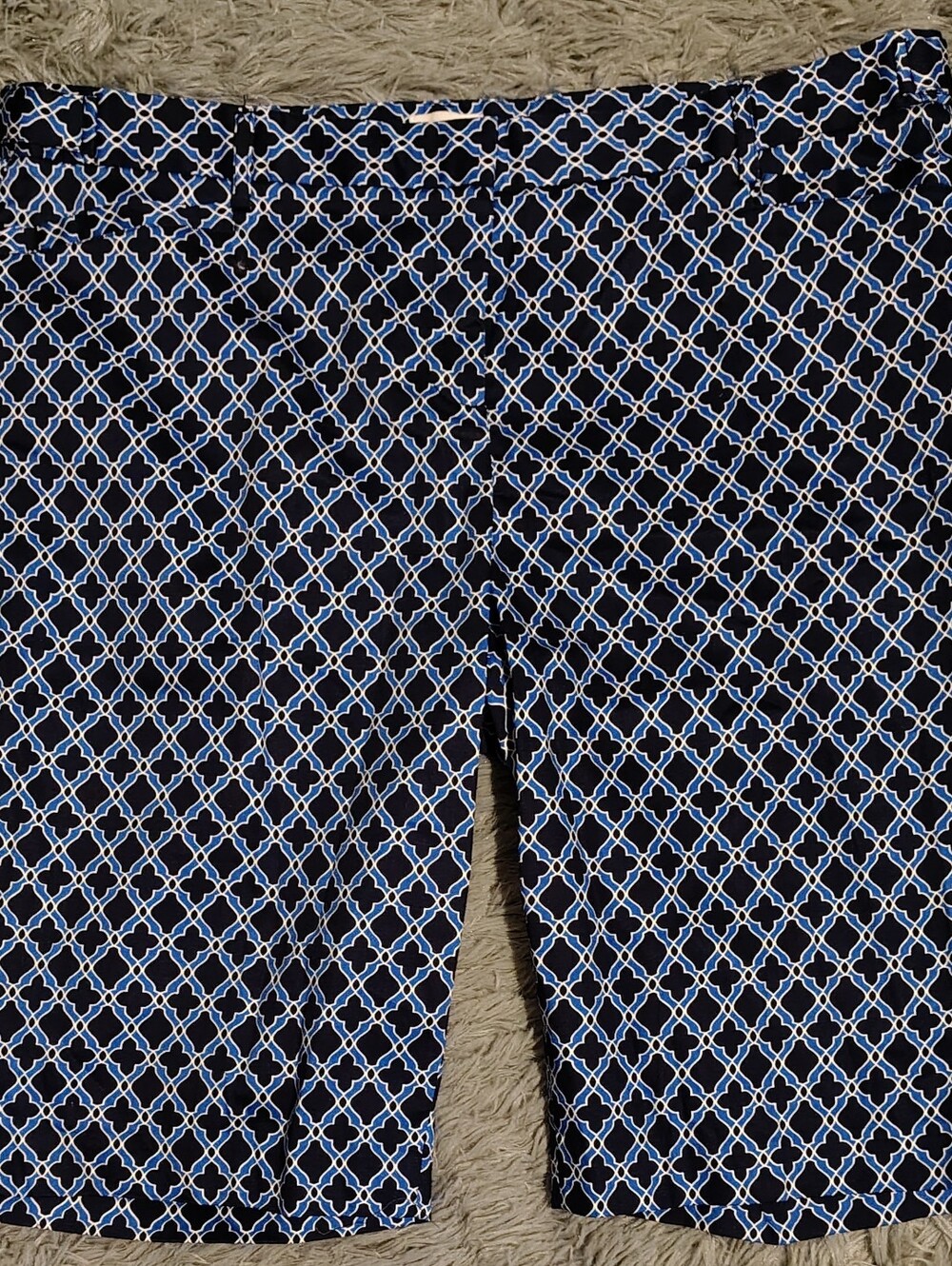 Laundry By Shelli Segal Geometric Print Womens Walking Shorts Size 12